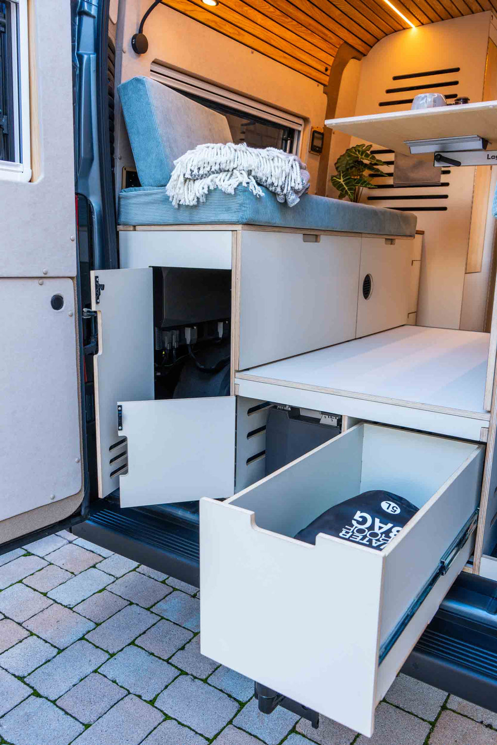 epicPLY Multiplex - Beige satin matt